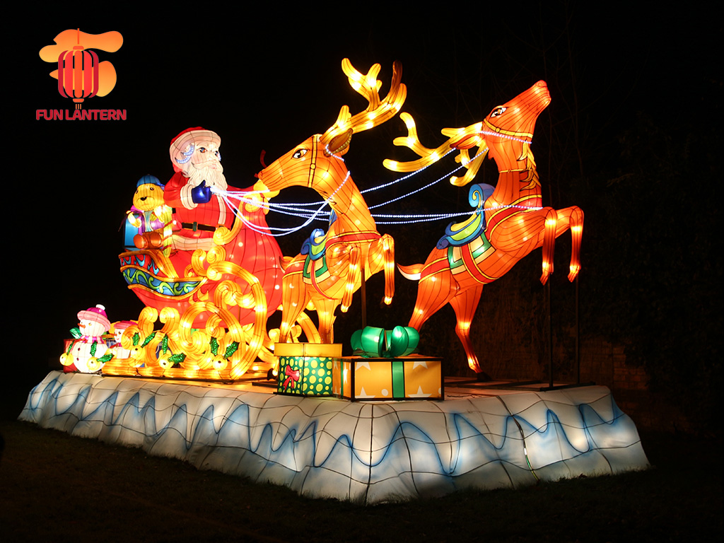 Botanical Gardens Christmas Santa Clause Lights