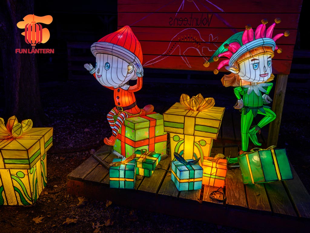 Life Like and Waterproof Christmas Elves Lantern 